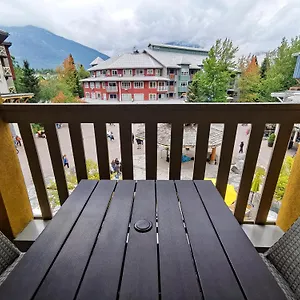bear-lodge-one-bedroom-by-mva.hotels-of-whistler.com/
